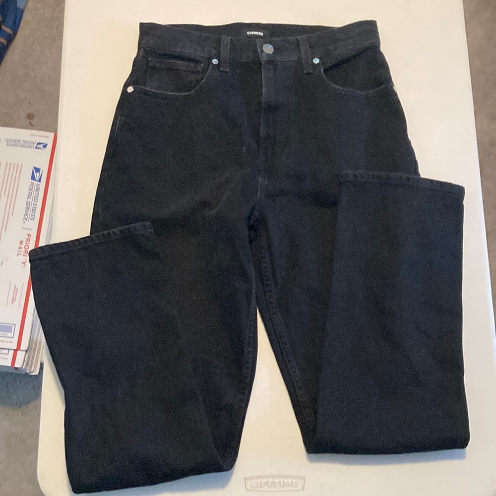 NWOT Express Modern Straight Super High Rise Black Jeans Size 4